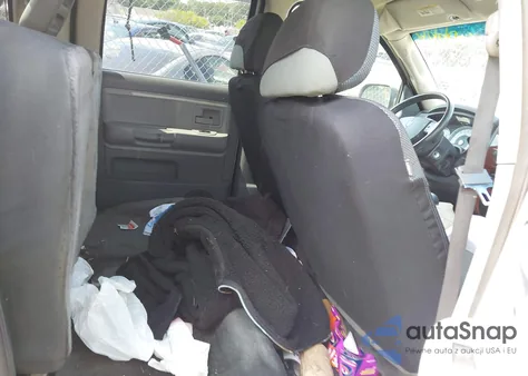 2005 Dodge Dakota Slt from USA, damaged, VIN 1D7HE48K25S165762